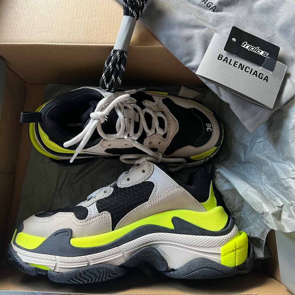 Balenciaga Triple S